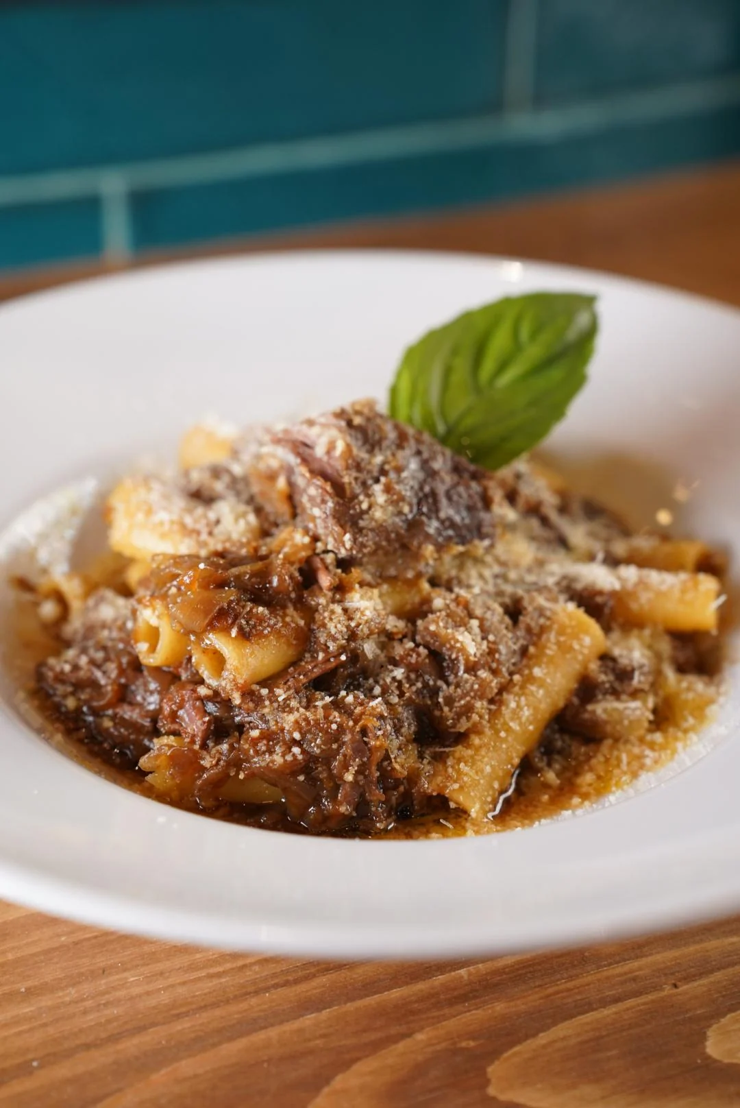 Plato de pasta italiana en Artéteca, restaurante italiano cerca de la Sagrada Família en Barcelona